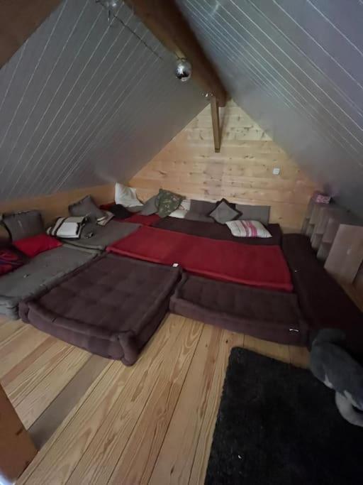 Super Appartement A Saint Lary Екстериор снимка